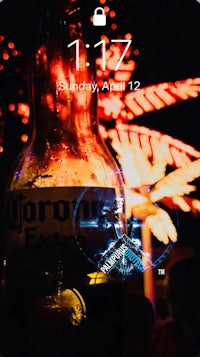 corona theme for samsung galaxy s4 - screenshot